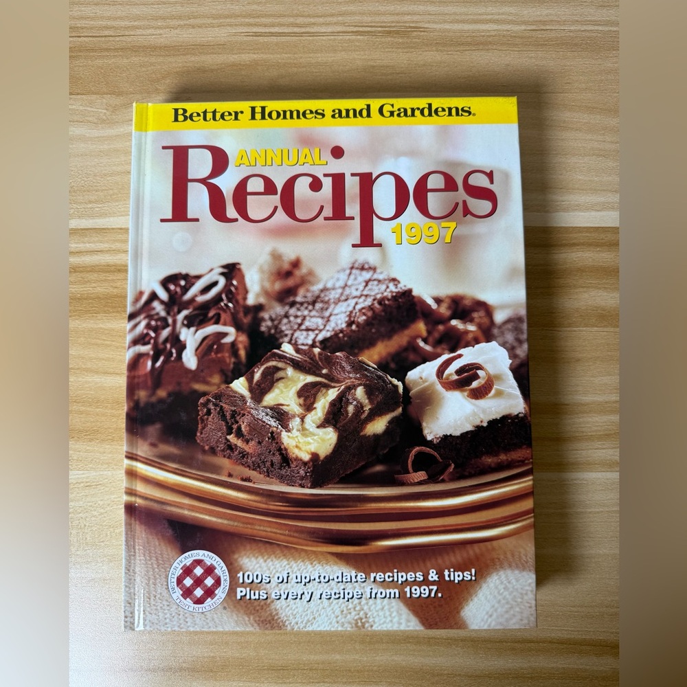 Better Homes and Gardens Annual Recipes 2004 Hardcover Cookbook